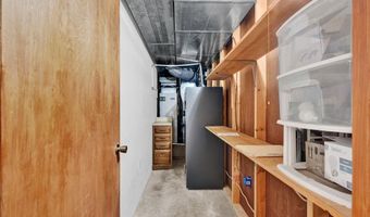 500 GreenTree Dr 11, Bedford, IN 47421
