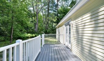 153 Cedar St, Belfast, ME 04915