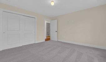 2 Potters Ct, Bayville, NJ 08721