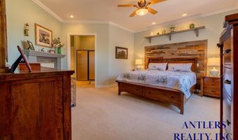813 35th St, Cody, WY 82414