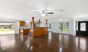 10517 Toledo Bend Ave, Baton Rouge, LA 70814