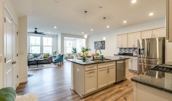 855-2 Dipper Ln, Aurora, OH 44202