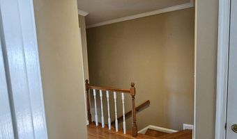10218 ARIZONA Cir 16, Bethesda, MD 20817