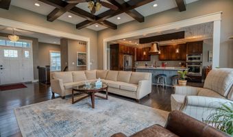 18860 Roselle Cv, Auburn, IN 46706