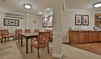 65 Hawthorne Dr 115, Bedford, NH 03110