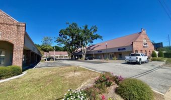 2318 Pass Rd 7a, Biloxi, MS 39531