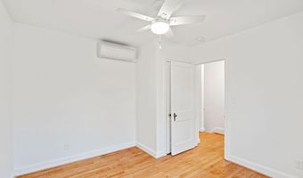 16 E LINDEN St, Alexandria, VA 22301