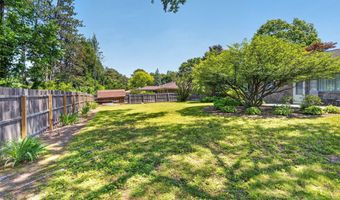 10 Willo Ln, Albany, NY 12211