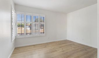 6948 Sandpiper Pl, Carlsbad, CA 92009