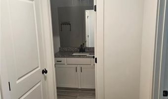 56 Auburn Hill Dr, Auburn, GA 30011