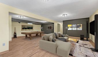 802 N Railroad St, Ainsworth, IA 52201