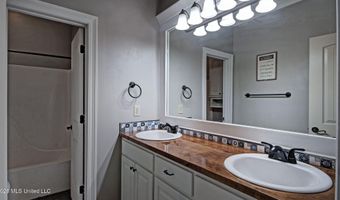 506 Creekstone Dr, Brandon, MS 39047