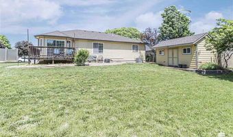 1701 NW 4th St, Abilene, KS 67410