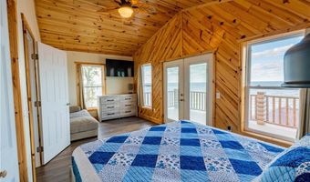 5919 Lake Rd W, Ashtabula, OH 44004