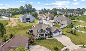 2480 Orchard Spring Cir, Alliance, OH 44601