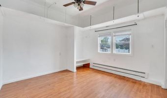 3 Dubois Ave, Amityville, NY 11701