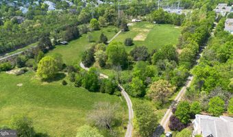 43537 GRAVES Ln, Ashburn, VA 20147