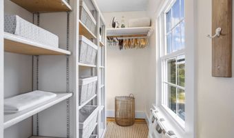 22 School St Mystic, Stonington, CT 06355