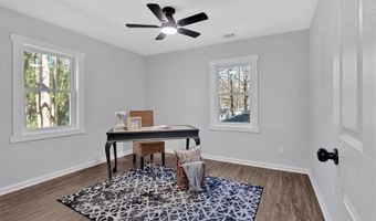 1766 Blossom Ln, Austell, GA 30168