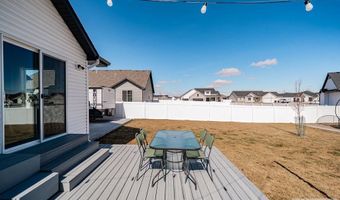 576 Hollow Dr, Ammon, ID 83401