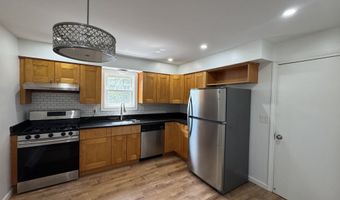 294 Robin St, Bridgeport, CT 06606