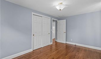 66 Mawney St, East Greenwich, RI 02818