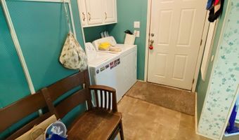 469 Lakeshore Dr, Bainbridge, GA 39819
