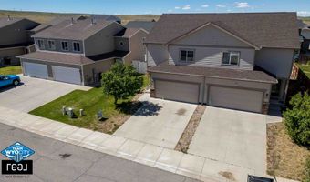 6866 Umpqua River Rd, Casper, WY 82604