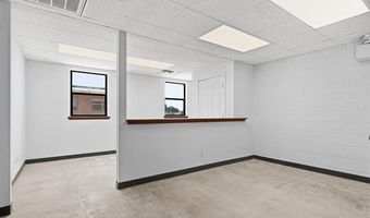 809 W Broadway St, Ardmore, OK 73401