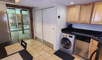 1211 33RD St NW A, Washington, DC 20007
