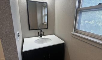 719 E 8TH St, Alliance, NE 69301