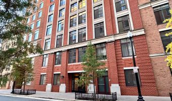 1201 N GARFIELD St #408, Arlington, VA 22201