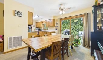 4719 Gleneagle Dr 22B, Anderson, IN 46013