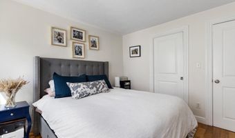 617-619 E. Second St 1, Boston, MA 02127