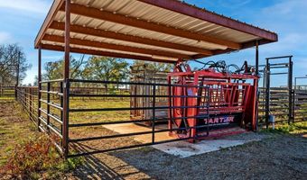 103 Hyde Lake Rd, Bennington, OK 74723