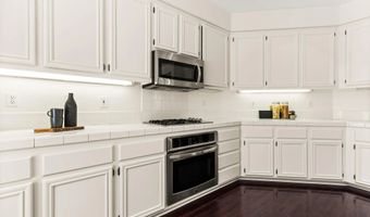 3083 Sprucewood Ln, Escondido, CA 92027