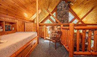 131 Gales Rd, Abbot, ME 04406