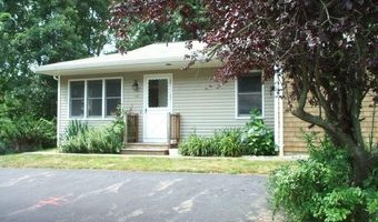 19 Castle Rock Dr D, Charlestown, RI 02813