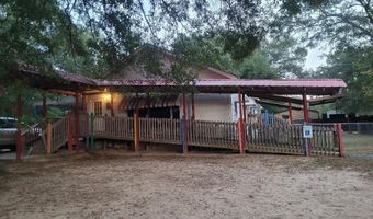 205 HALL St, Bastrop, LA 71220