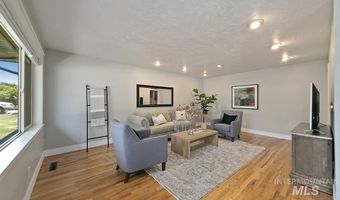 4809 W Greenbrier Dr, Boise, ID 83705