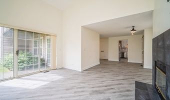 791 W Happfield Dr, Arlington Heights, IL 60004