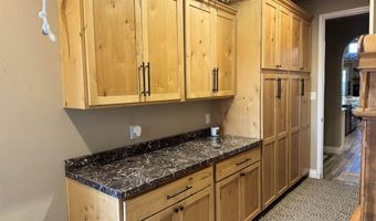 3307 W Richey Ave, Artesia, NM 88210