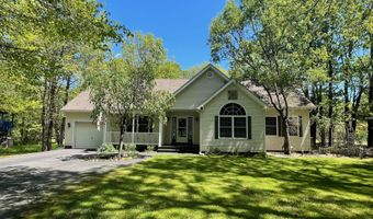 170 Penn Forest Trl, Albrightsville, PA 18210