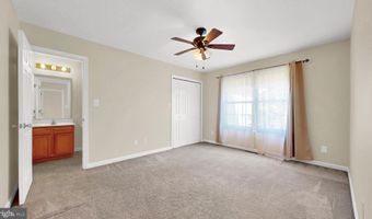 63 N PLANTERS Ln, Dover, DE 19901