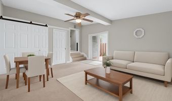 340 Hillcrest Blvd, Ballwin, MO 63021