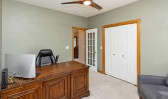 1018 Falcon Dr SE, Altoona, IA 50009