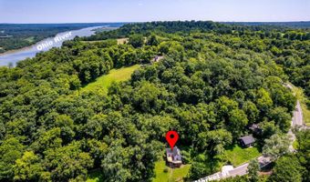 181 Market St, Aurora, IN 47001