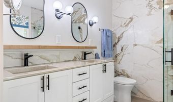 14 Greystoke Ct, Ballwin, MO 63021