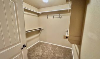 706 Cedar Ridge Dr, McAlester, OK 74501