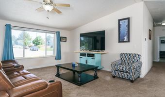 490 Snowflake St, American Falls, ID 83211
